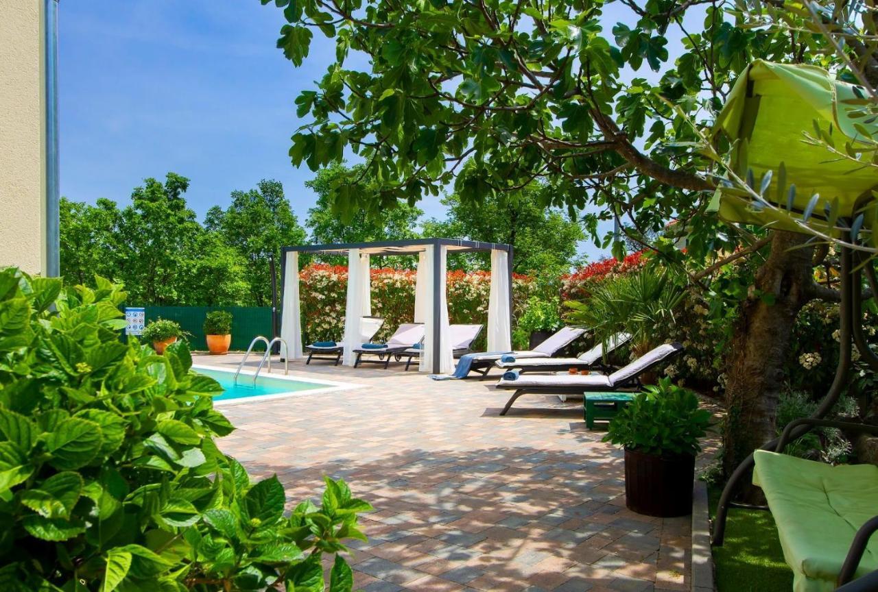 Villa Meline Županje 외부 사진